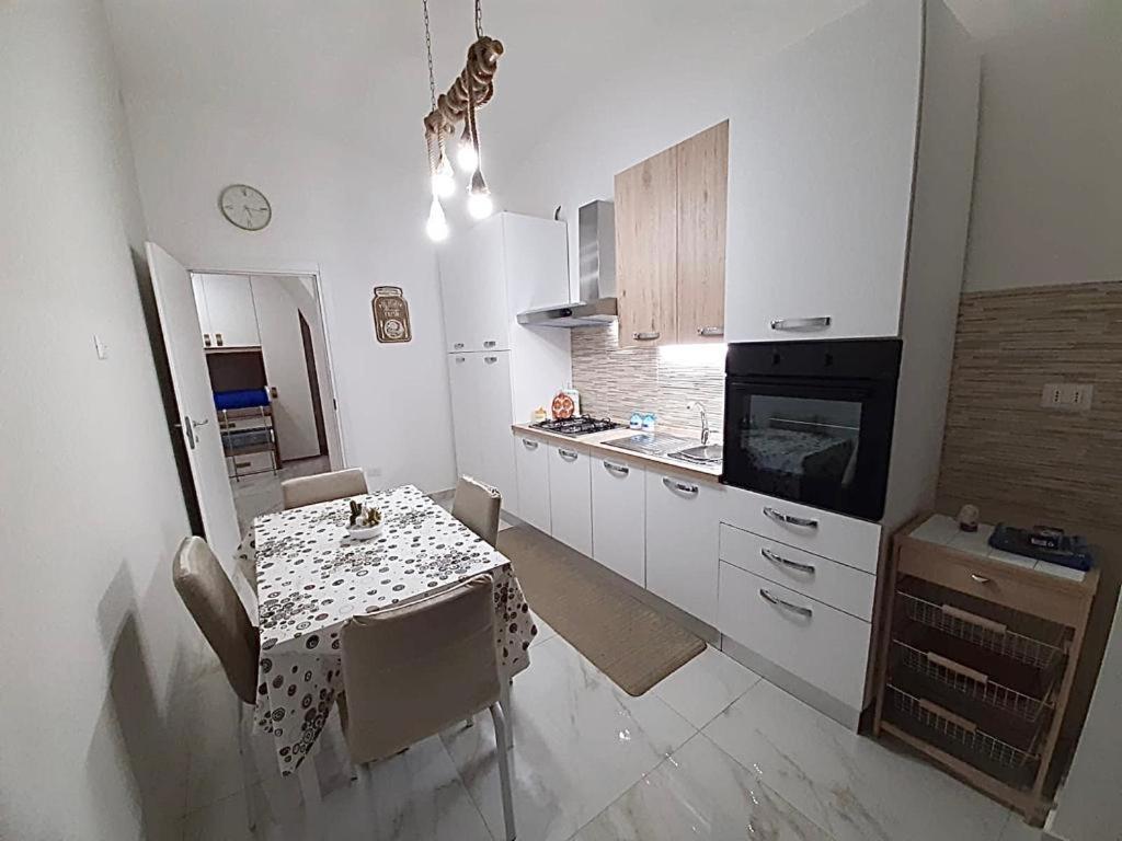 Capuozzo Home Napoli Bagian luar foto